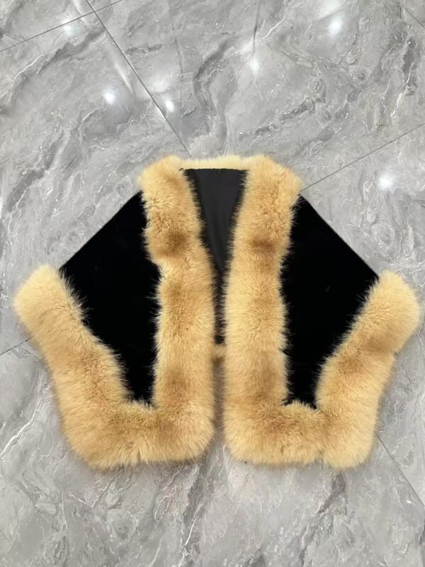 FAUX SHEARLING TRIMMED CAPELET - Image 2